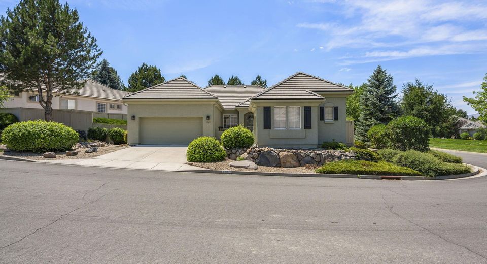 1705 Hunter Creek Road, Reno, NV 89519 Photo