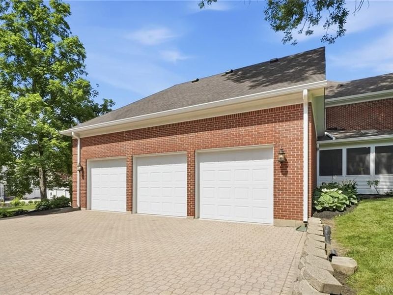1037 Thicket Walk, Washington Township, OH 45429 Photo 85