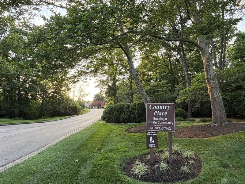 1037 Thicket Walk, Washington Township, OH 45429 Photo 88
