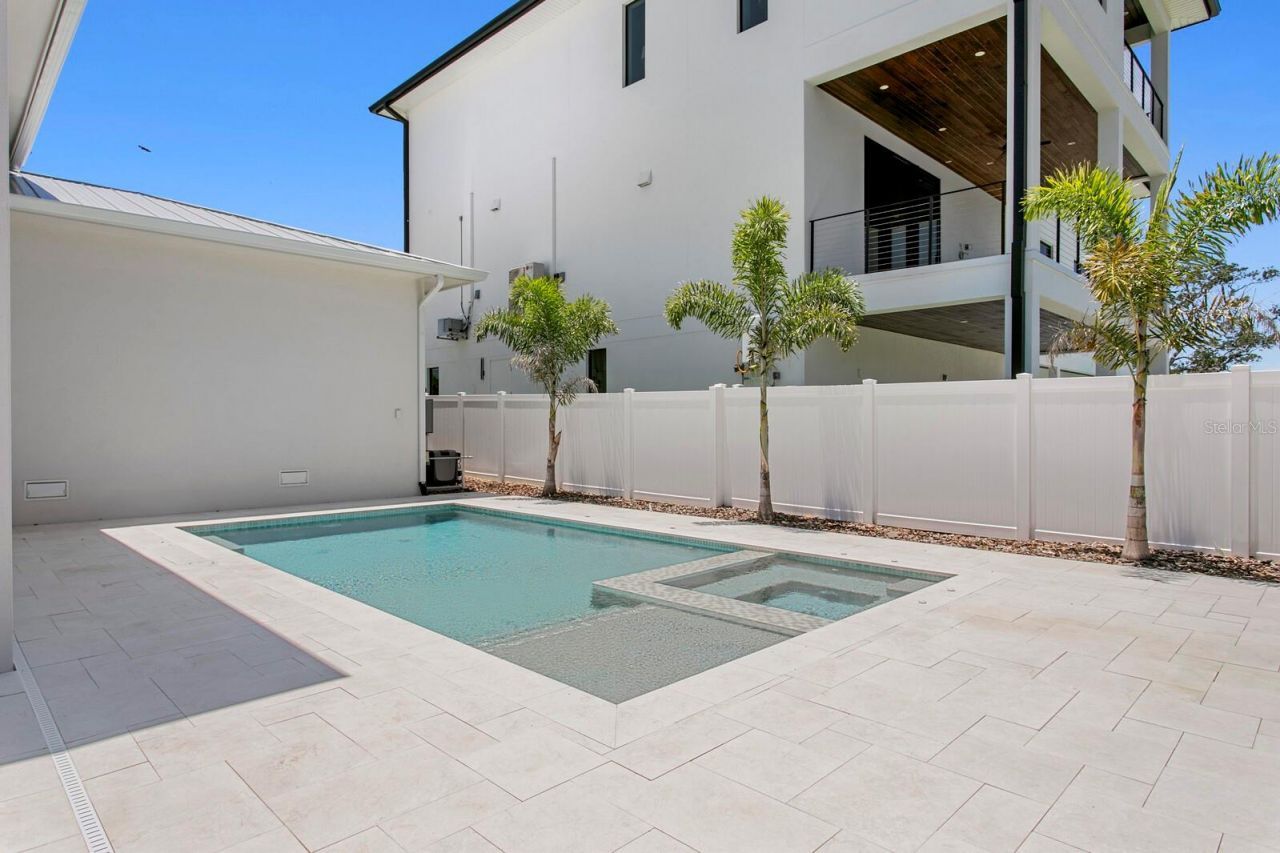5021 W Leona Street, Tampa, FL 33629 Photo