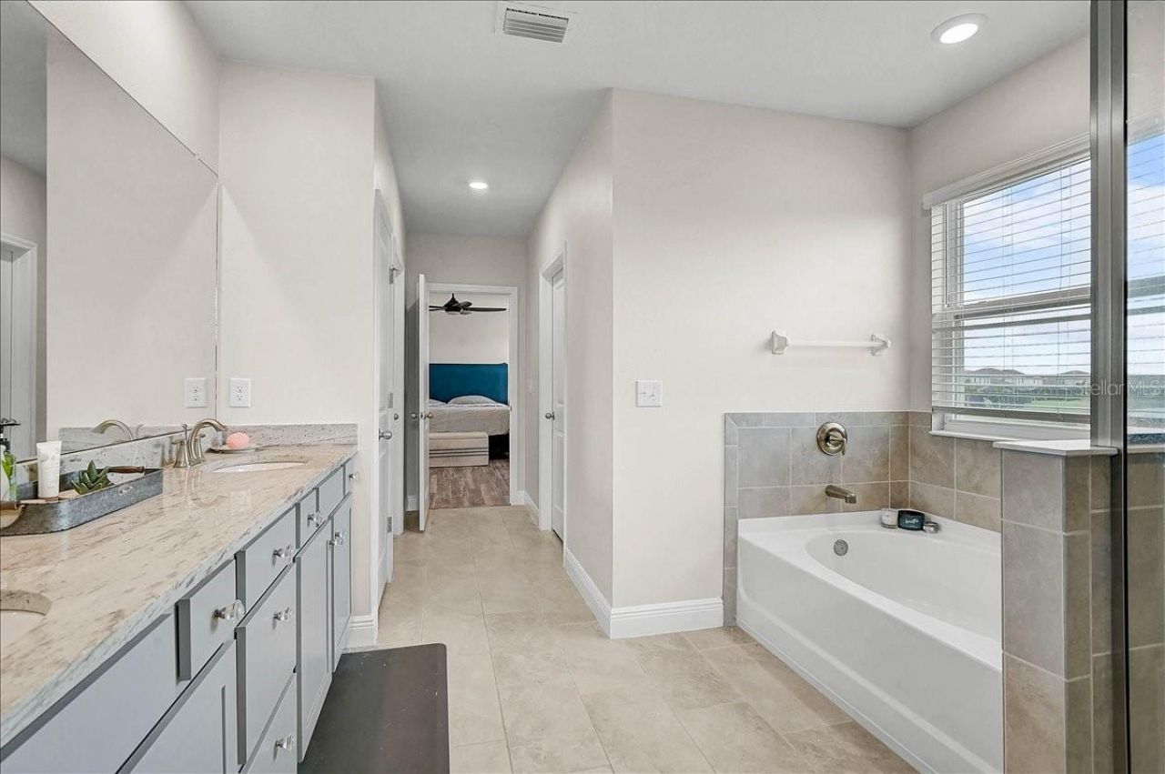 12664 Night View Drive, Sarasota, FL 34238 Photo