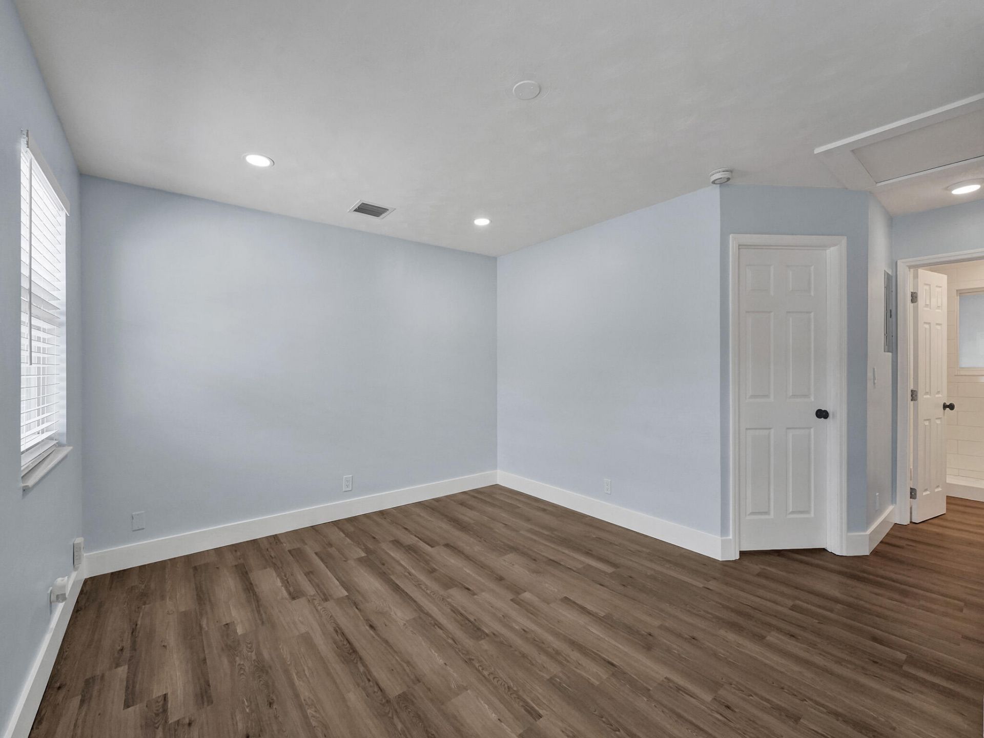 332 Walton Boulevard, West Palm Beach, FL 33405 Photo