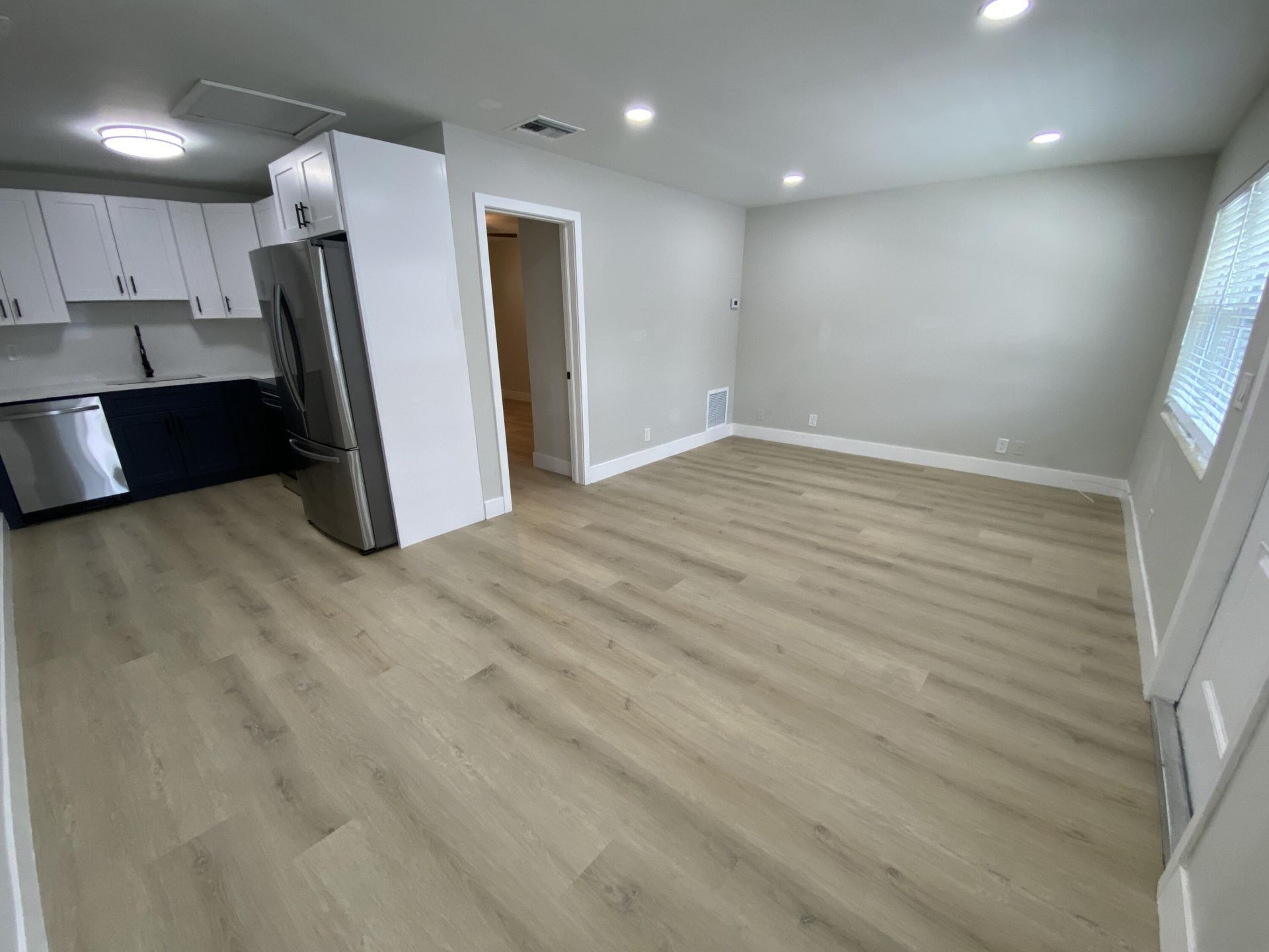 332 Walton Boulevard, West Palm Beach, FL 33405 Photo