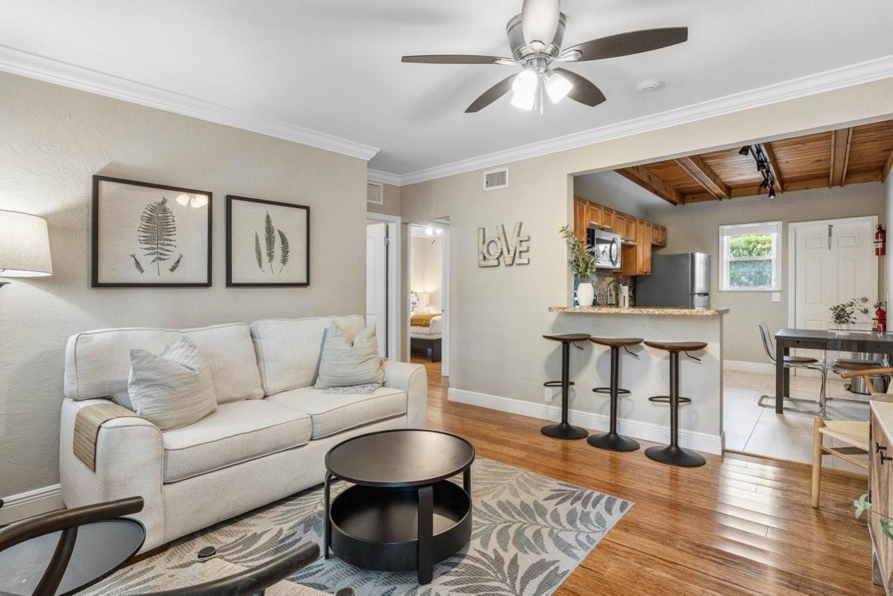 615 & 617 NE 9th Avenue, Fort Lauderdale, FL 33304 Photo