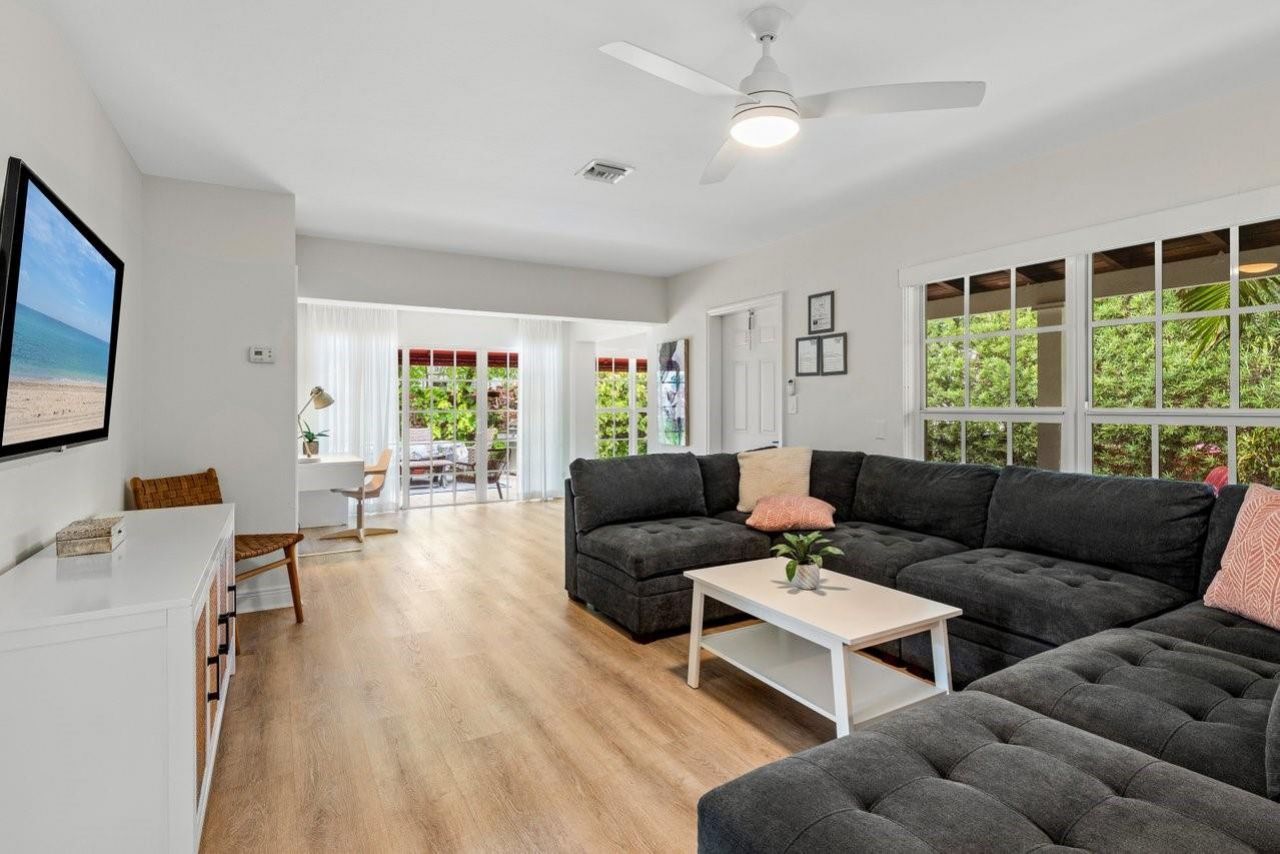 615 & 617 NE 9th Avenue, Fort Lauderdale, FL 33304 Photo