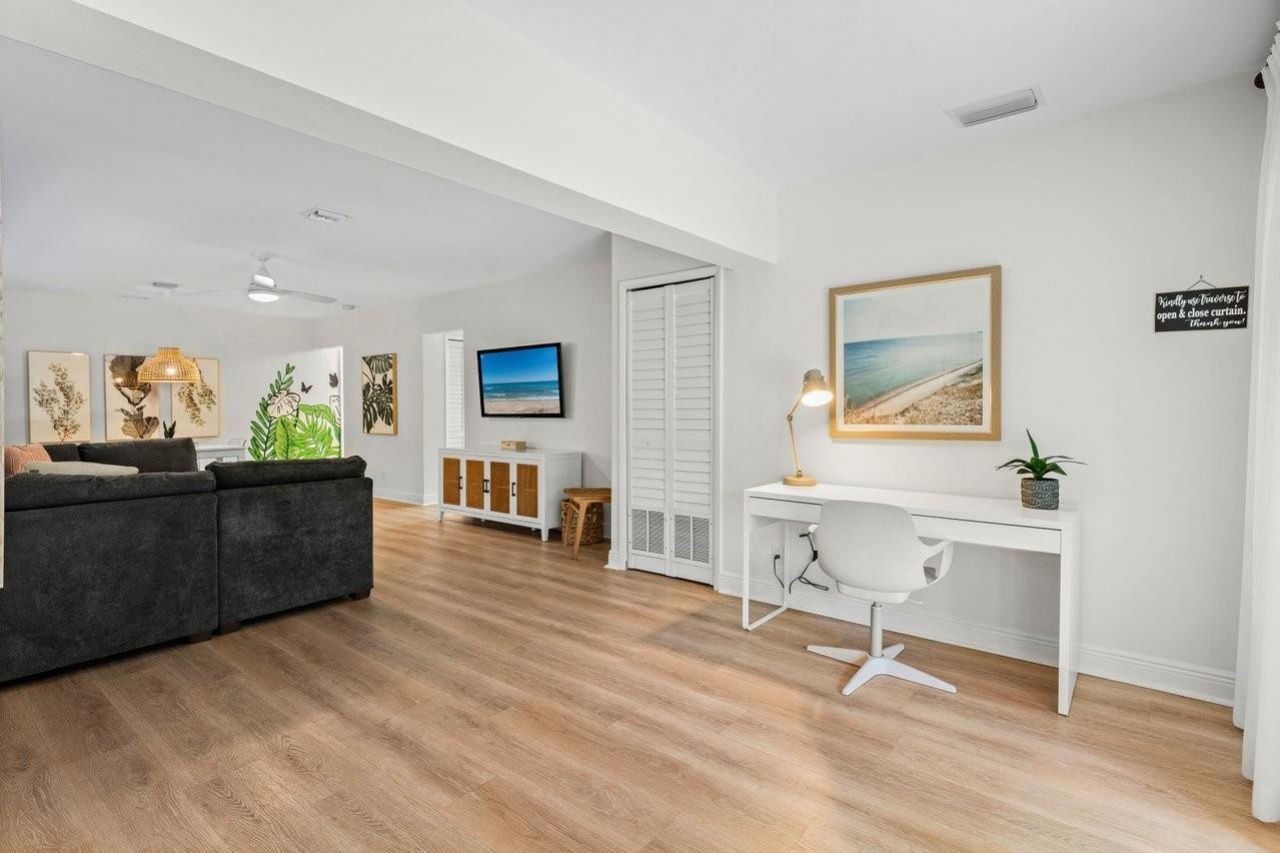 615 & 617 NE 9th Avenue, Fort Lauderdale, FL 33304 Photo