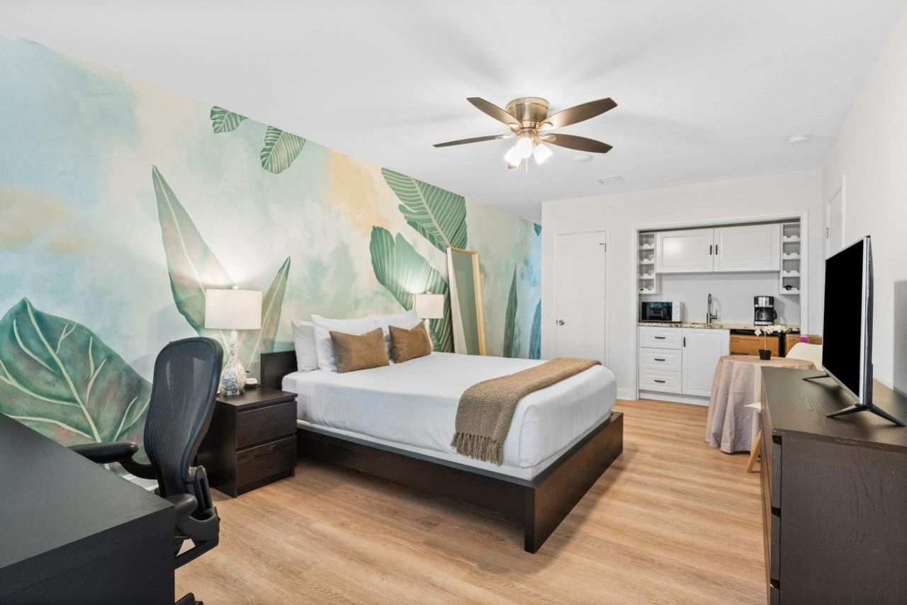 615 & 617 NE 9th Avenue, Fort Lauderdale, FL 33304 Photo