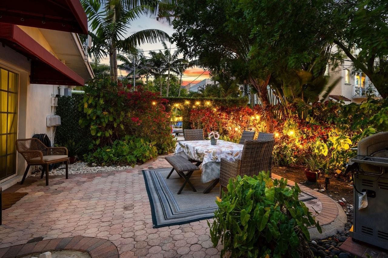 615 & 617 NE 9th Avenue, Fort Lauderdale, FL 33304 Photo
