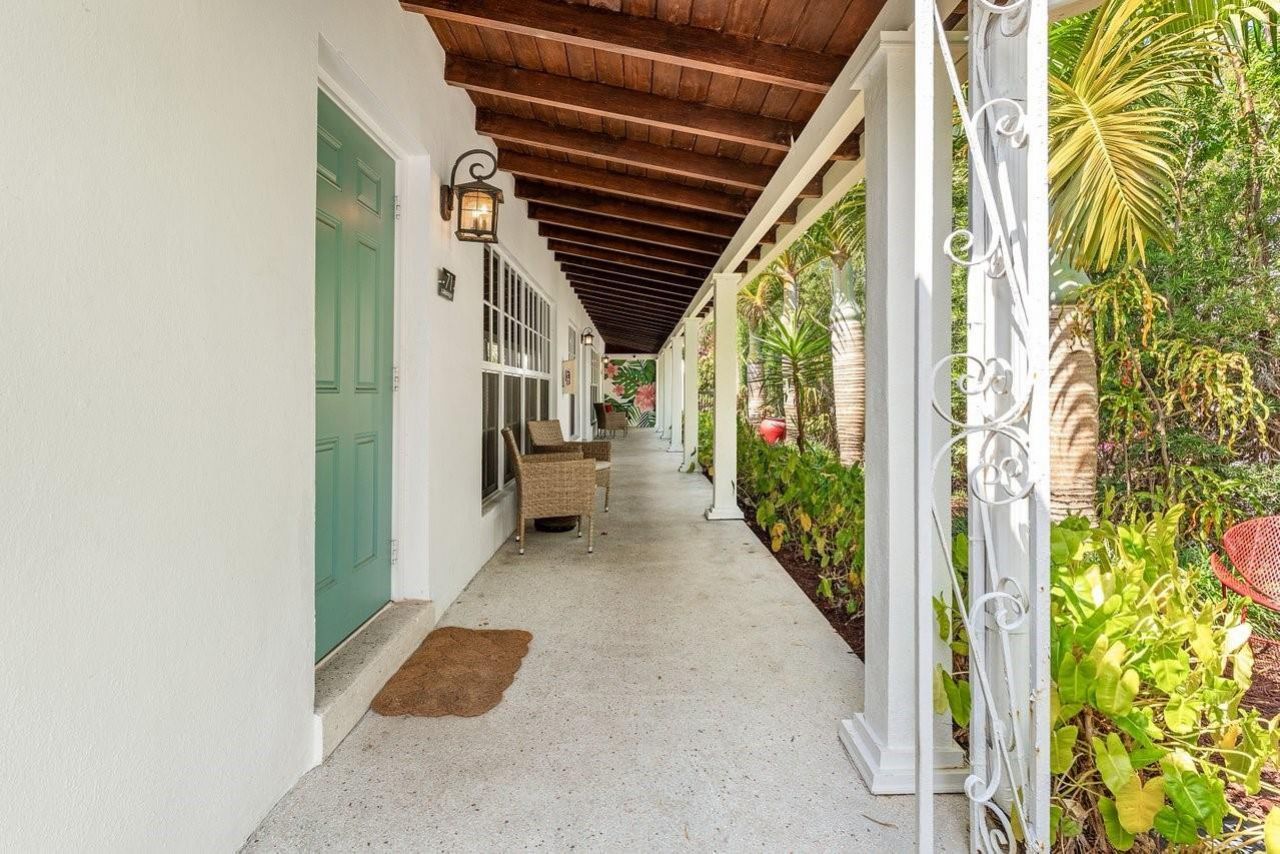 615 & 617 NE 9th Avenue, Fort Lauderdale, FL 33304 Photo