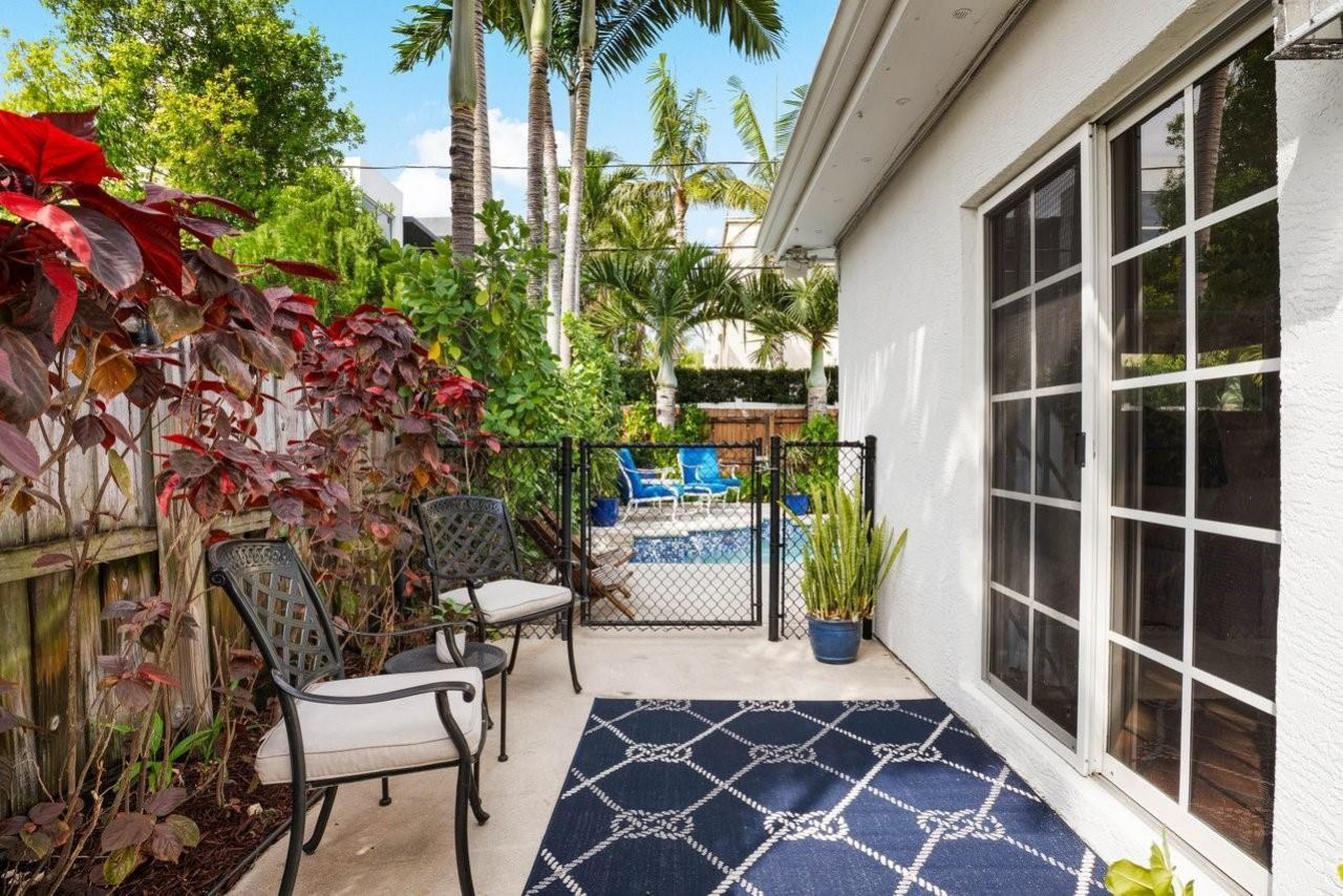 615 & 617 NE 9th Avenue, Fort Lauderdale, FL 33304 Photo
