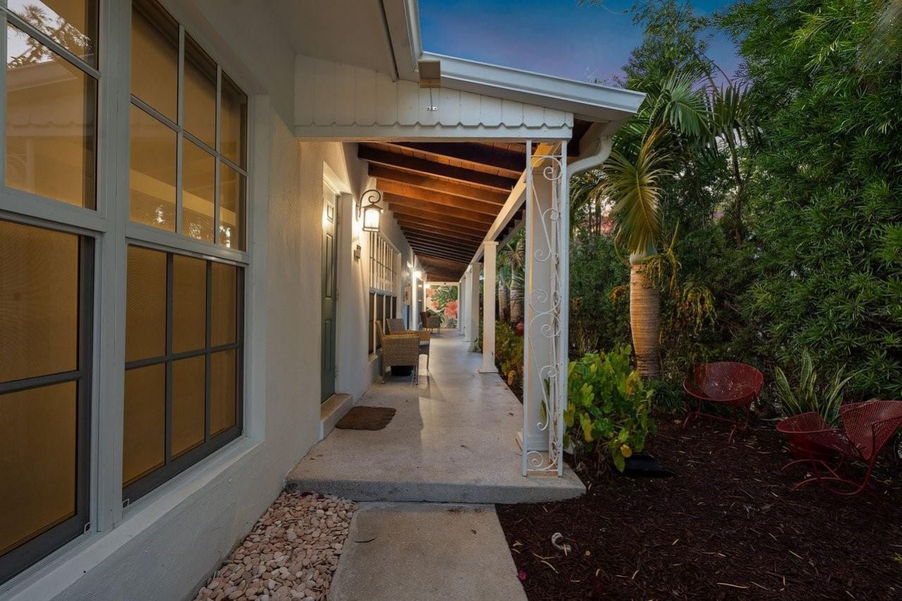 615 & 617 NE 9th Avenue, Fort Lauderdale, FL 33304 Photo