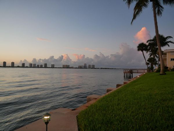 111 Doolen Court, Unit 104, North Palm Beach, FL 33408