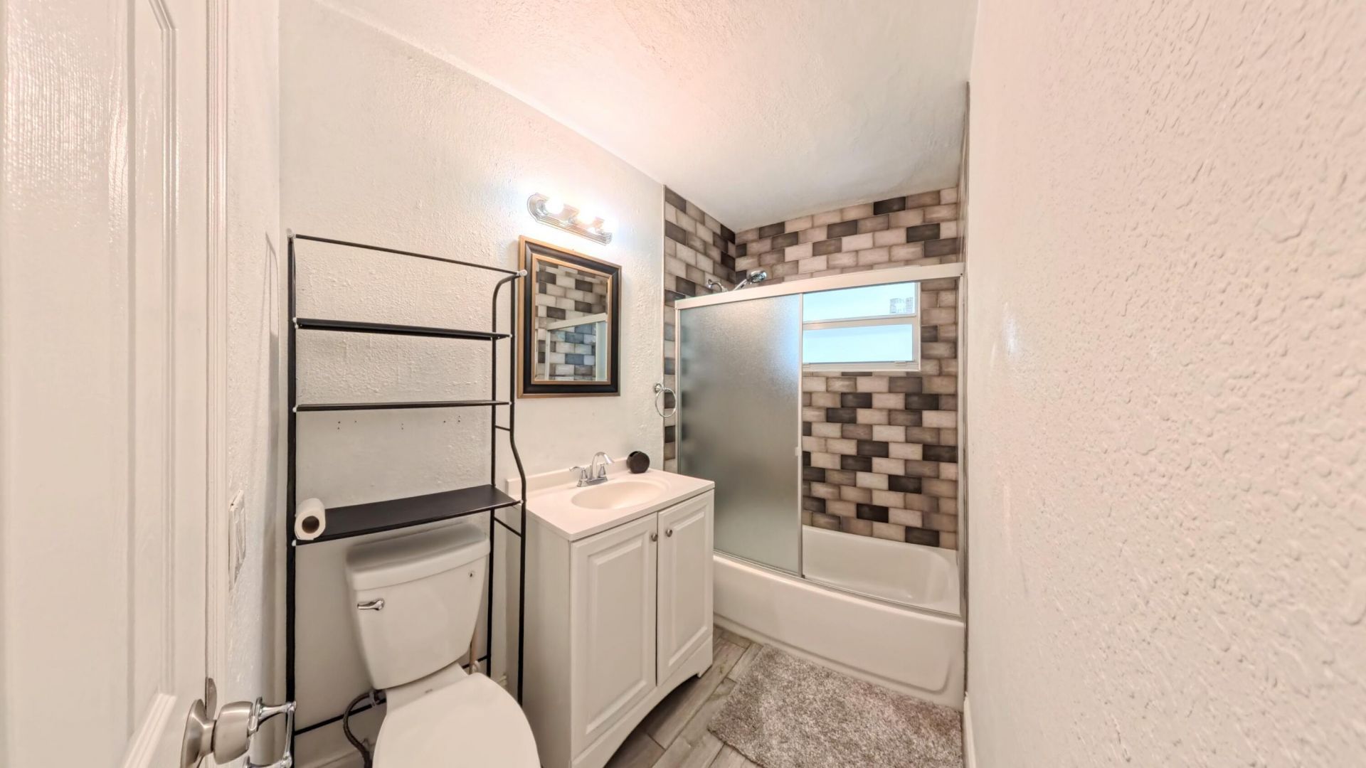 1719 15th Avenue N, Lake Worth Beach, FL 33460 Photo