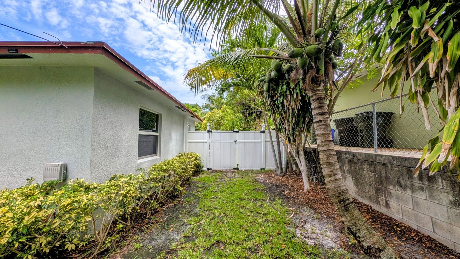 1719 15th Avenue N, Lake Worth Beach, FL 33460 Photo