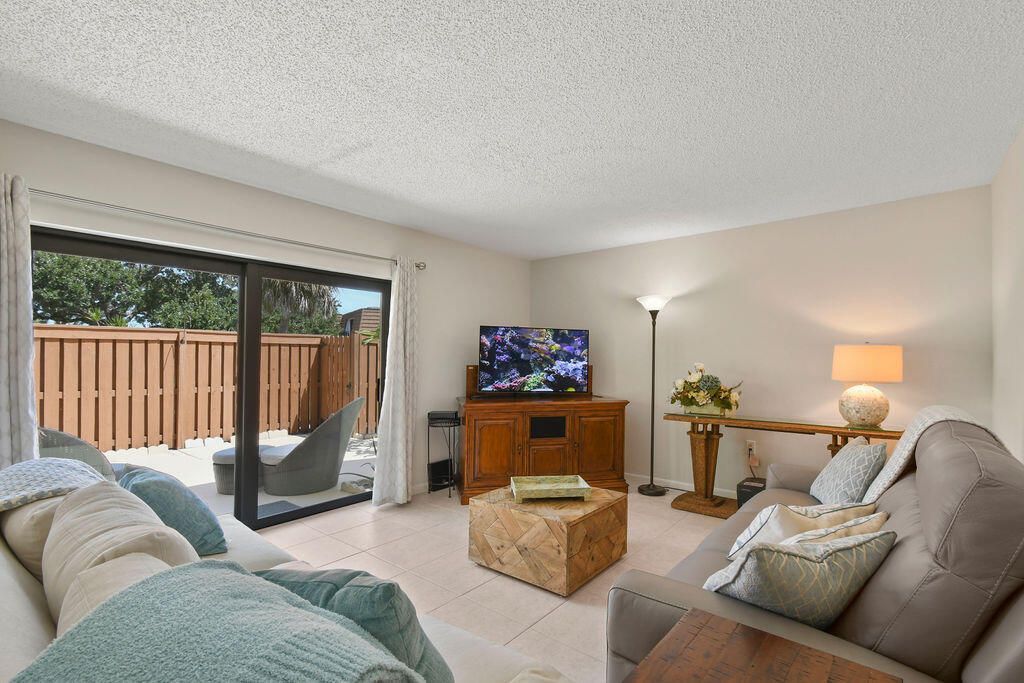 3900 SE County Line Road, Unit 22a, Jupiter, FL 33469 Photo
