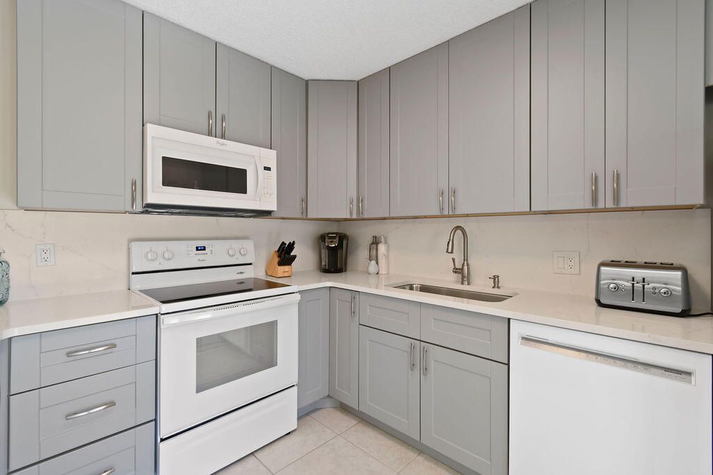 3900 SE County Line Road, Unit 22a, Jupiter, FL 33469 Photo
