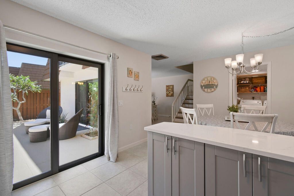 3900 SE County Line Road, Unit 22a, Jupiter, FL 33469 Photo