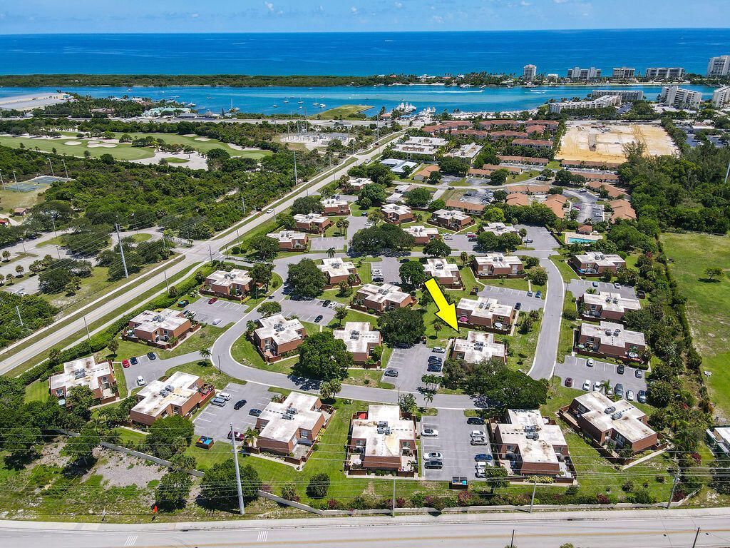 3900 SE County Line Road, Unit 22a, Jupiter, FL 33469 Photo