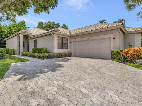 4528 Barclay Fair Way, Lake Worth, FL 33449