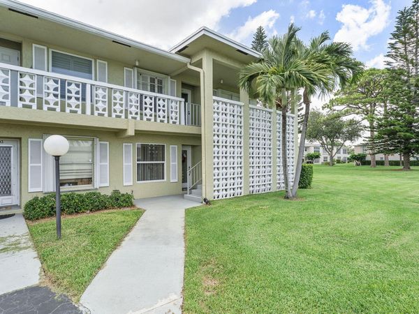 1041 Orange Terrace, Unit 104, Delray Beach, FL 33445
