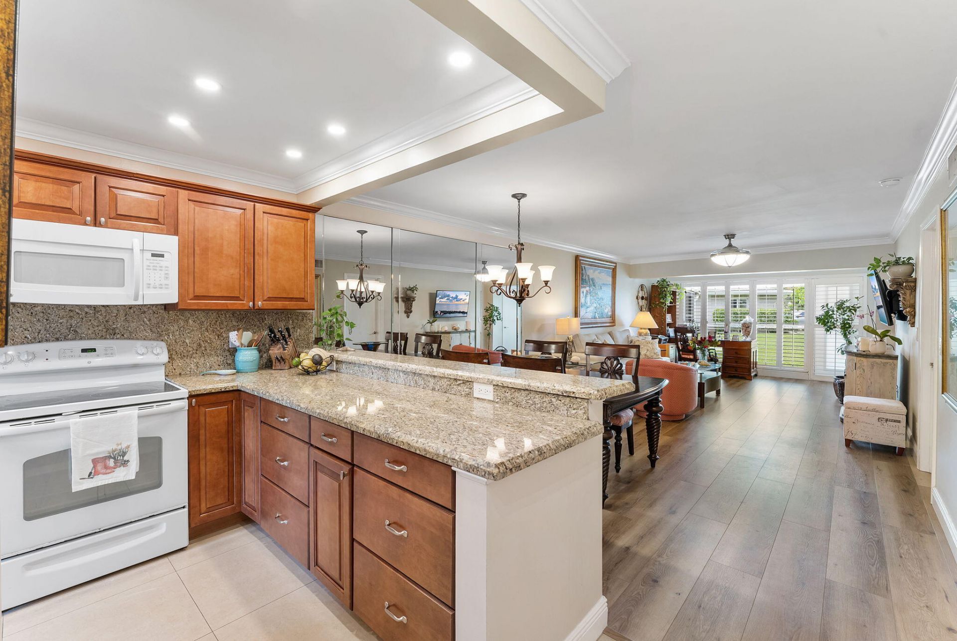 1041 Orange Terrace, Unit 104, Delray Beach, FL 33445 Photo