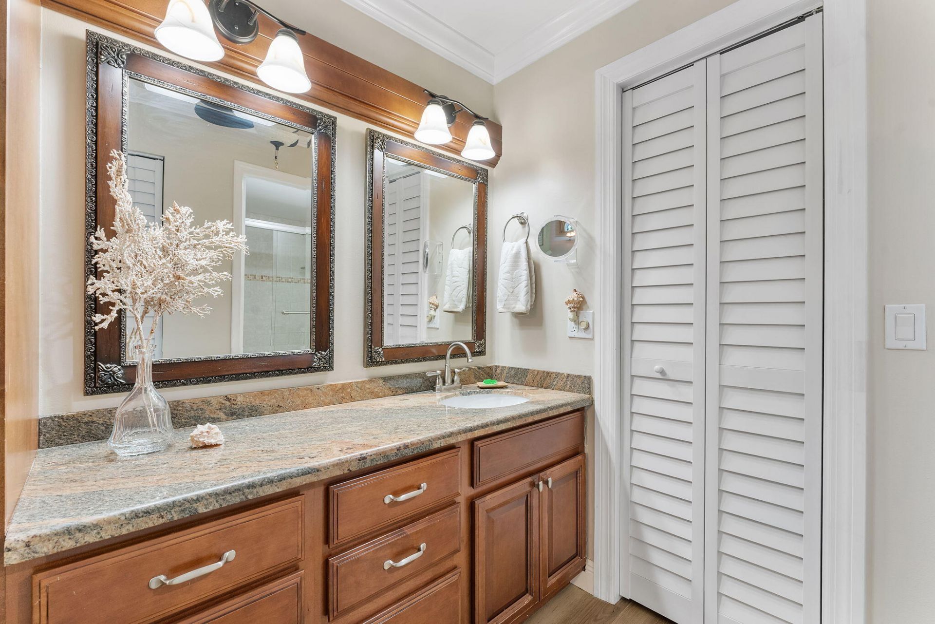 1041 Orange Terrace, Unit 104, Delray Beach, FL 33445 Photo