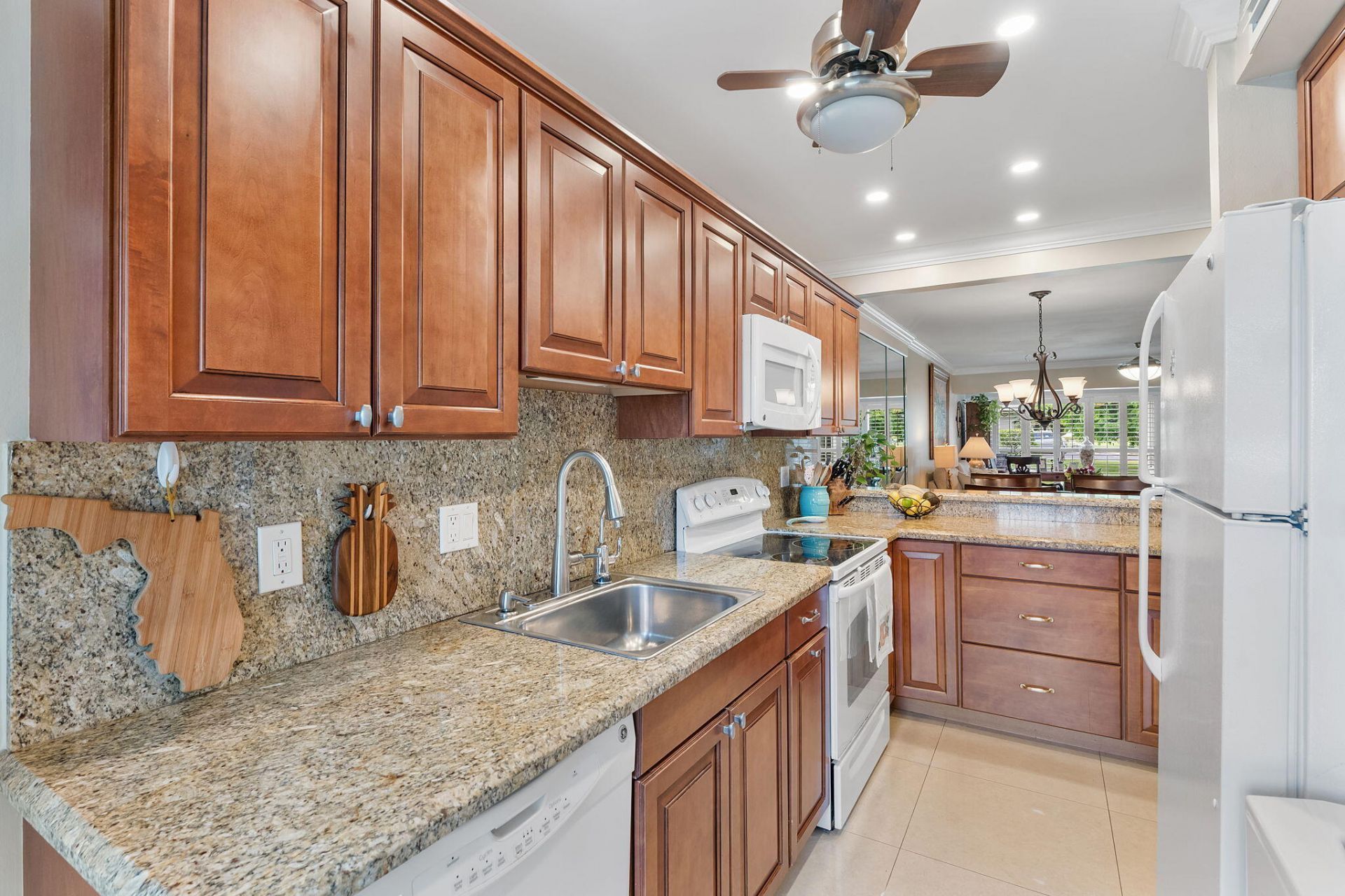 1041 Orange Terrace, Unit 104, Delray Beach, FL 33445 Photo
