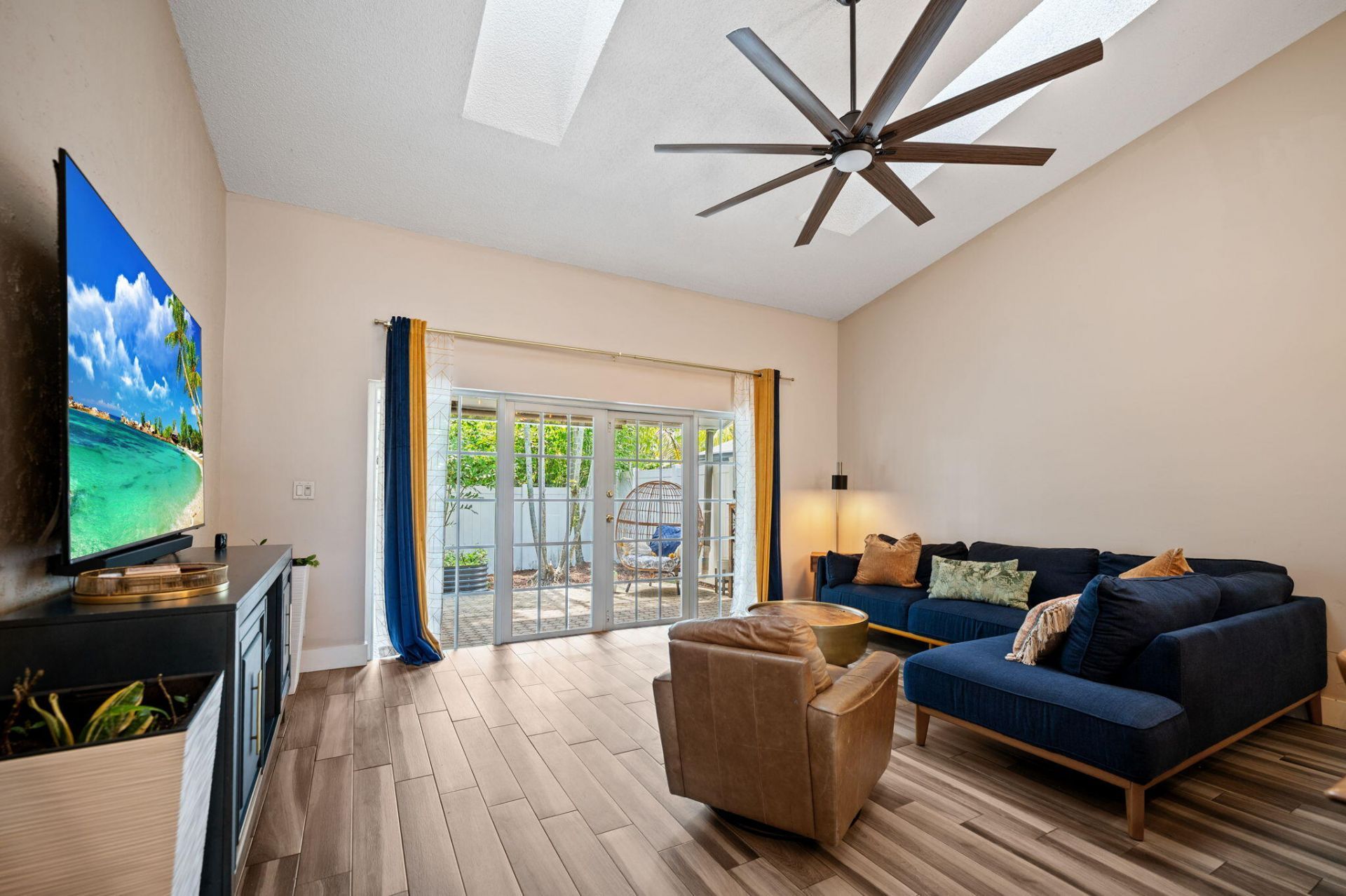 5591 SW 99th Avenue, Cooper City, FL 33328 Photo
