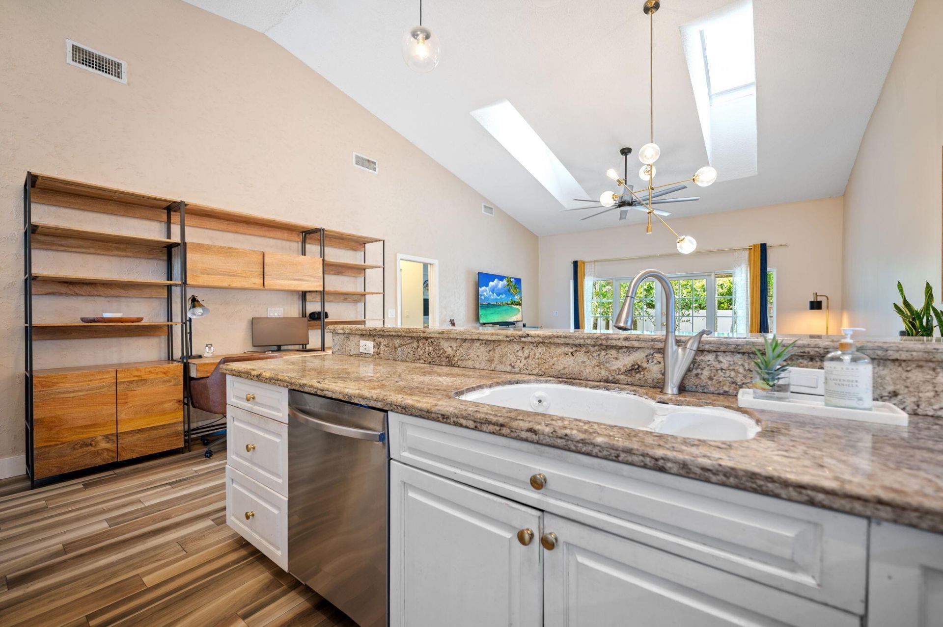 5591 SW 99th Avenue, Cooper City, FL 33328 Photo