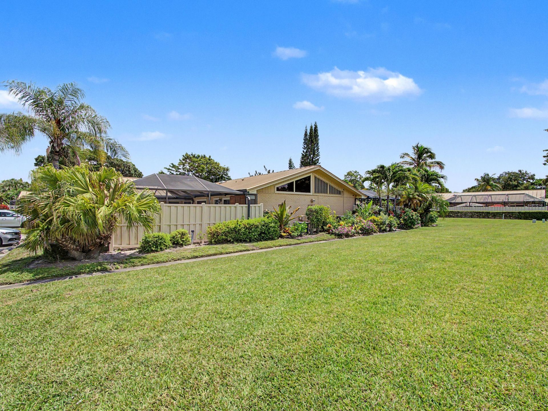 5385 Eagle Lake Drive, Palm Beach Gardens, FL 33418 Photo