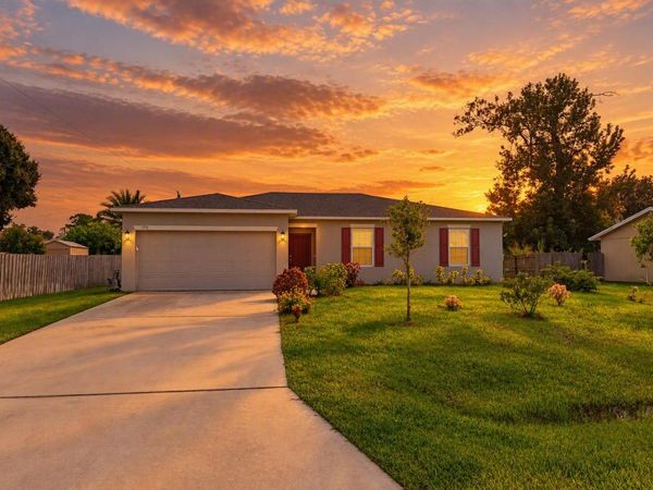 1711 SW Angelo Street, Port St. Lucie, FL 34953