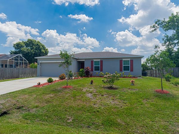 1711 SW Angelo Street, Port St. Lucie, FL 34953