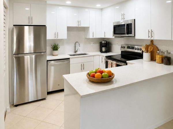 418 Pine Glen Lane, Unit C-1, Greenacres, FL 33463