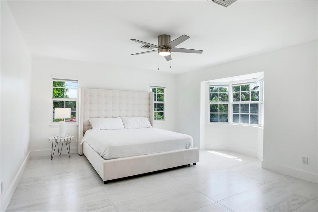 1940 Harbourview Drive, Fort Lauderdale, FL 33316 Photo