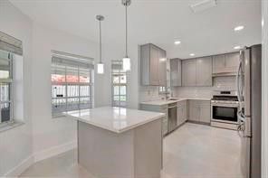 2410 NW 137th Terrace, Sunrise, FL 33323 Photo