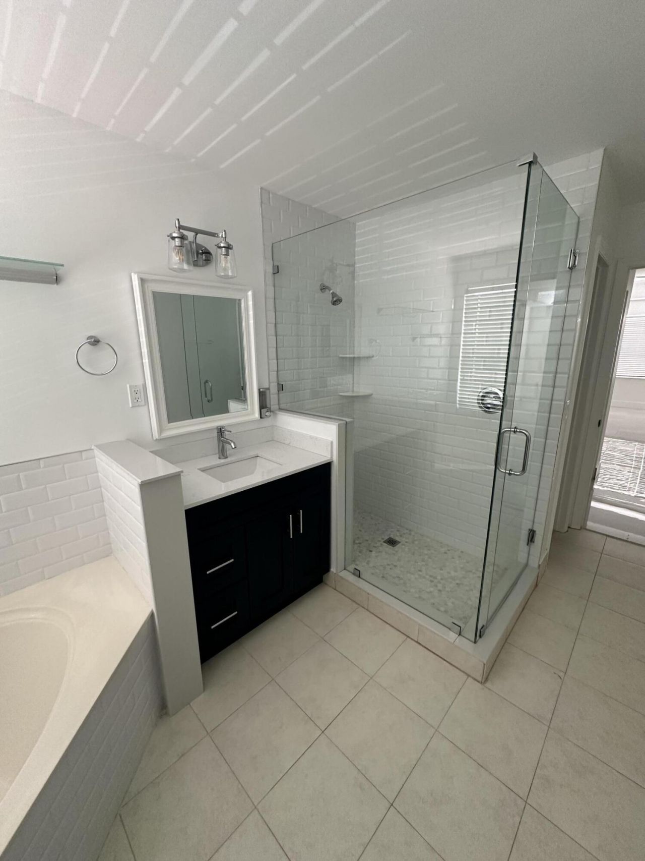 2410 NW 137th Terrace, Sunrise, FL 33323 Photo