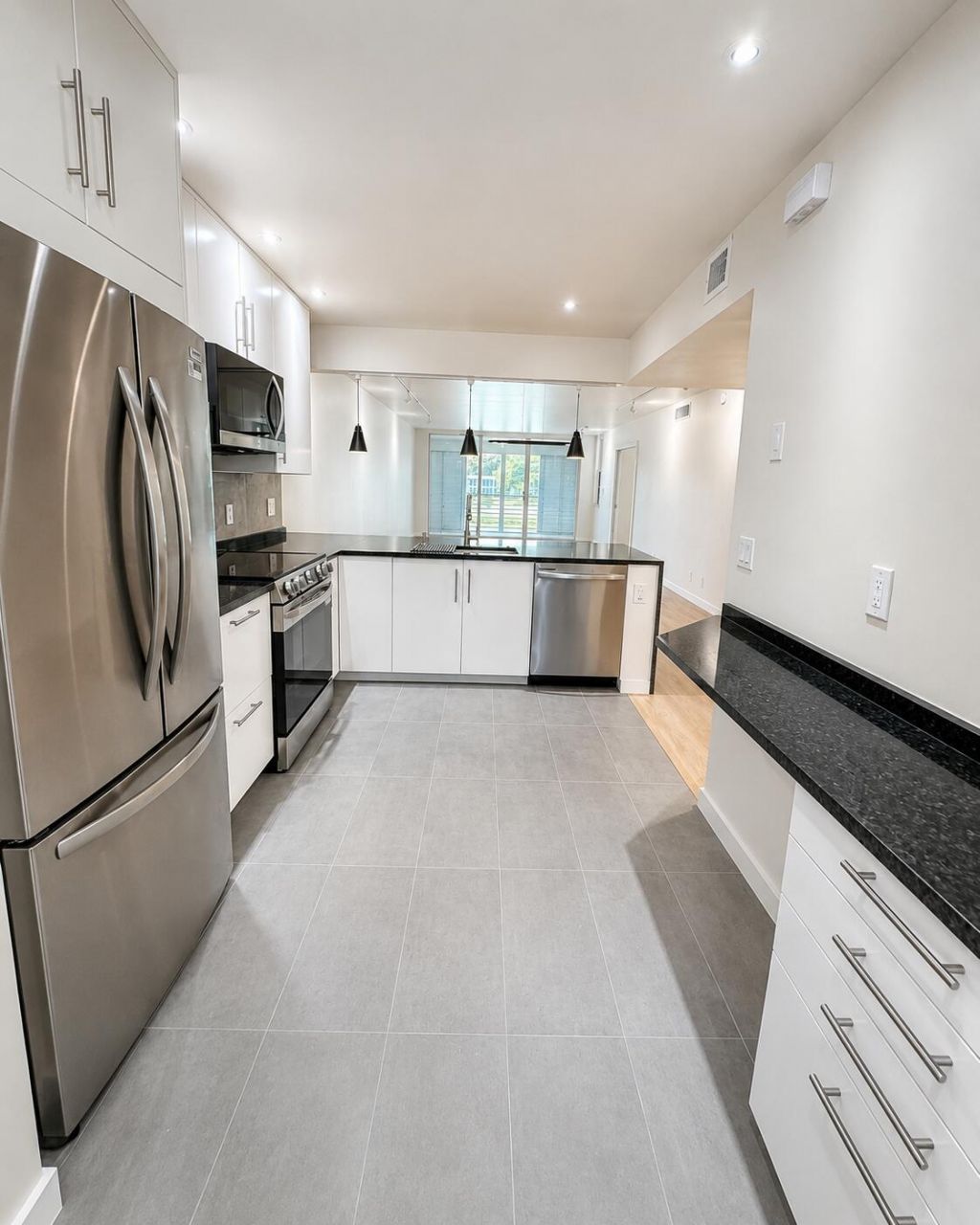 4030 W Palm Aire Drive, Unit 206, Pompano Beach, FL 33069 Photo
