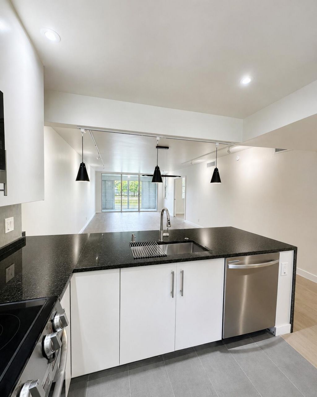 4030 W Palm Aire Drive, Unit 206, Pompano Beach, FL 33069 Photo