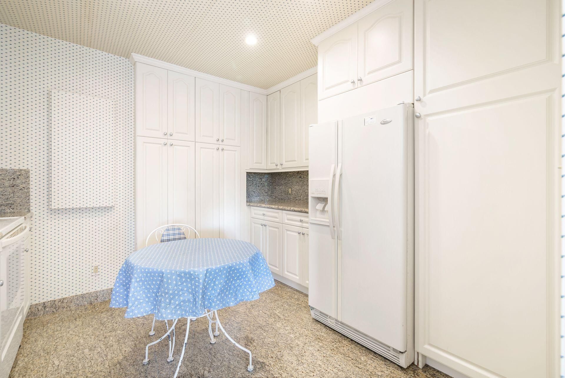 44 Cocoanut Row, Unit 227b, Palm Beach, FL 33480 Photo
