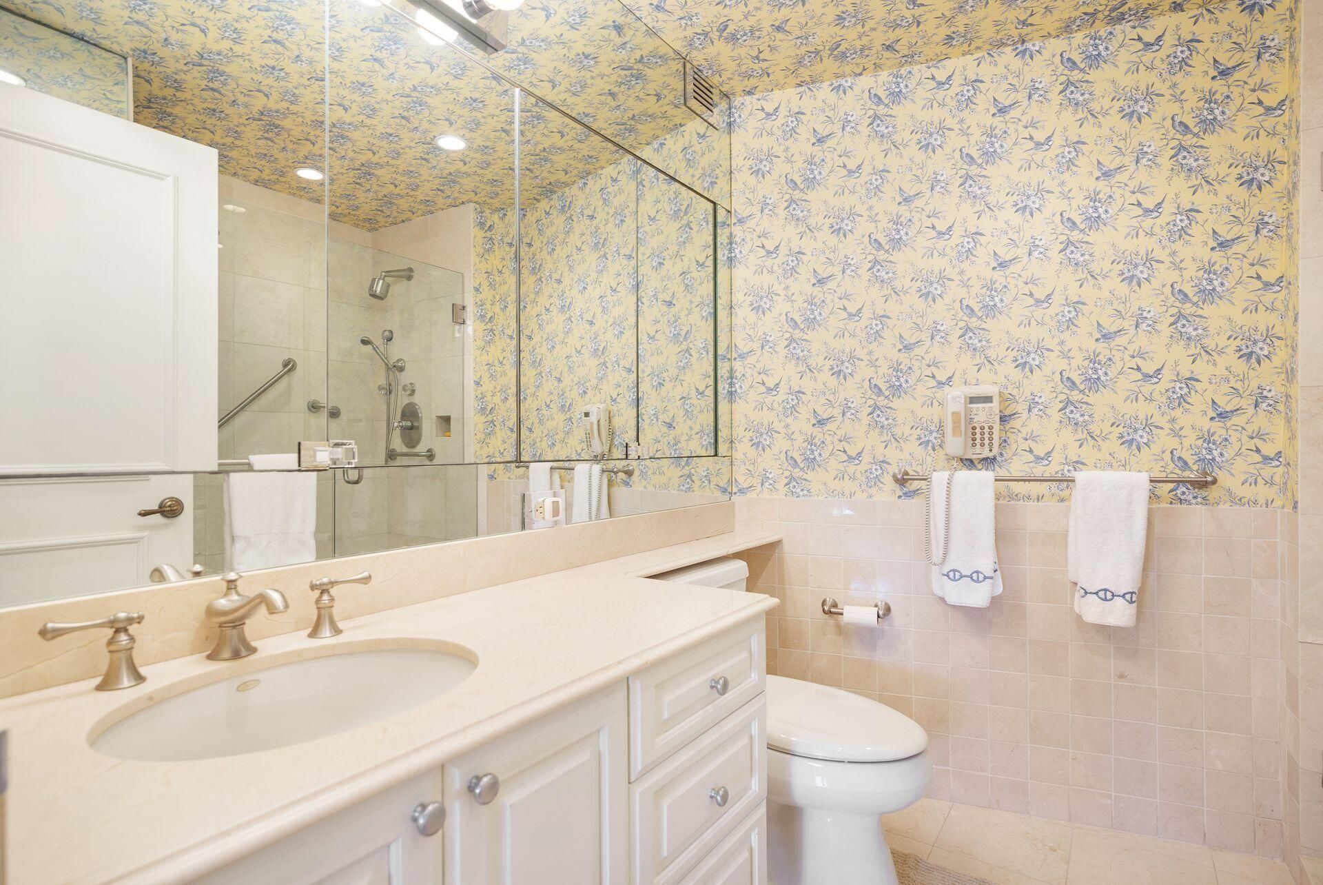 44 Cocoanut Row, Unit 227b, Palm Beach, FL 33480 Photo