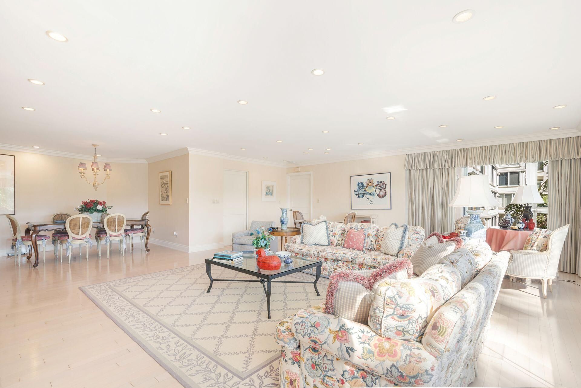 44 Cocoanut Row, Unit 227b, Palm Beach, FL 33480 Photo