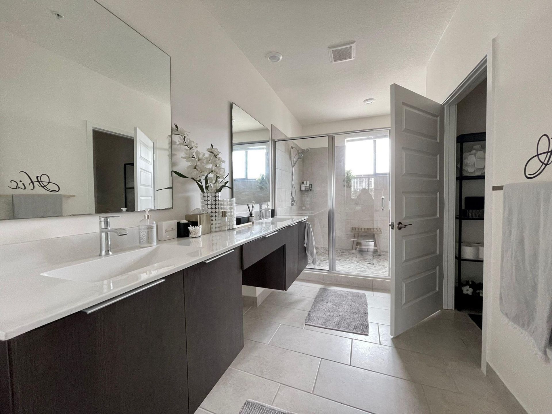 4713 NW 84th Court, Doral, FL 33166 Photo