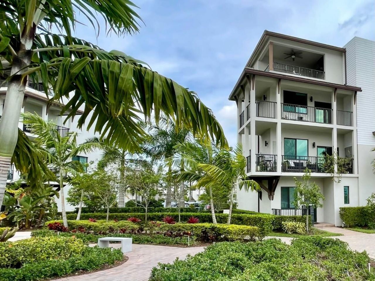4713 NW 84th Court, Doral, FL 33166 Photo