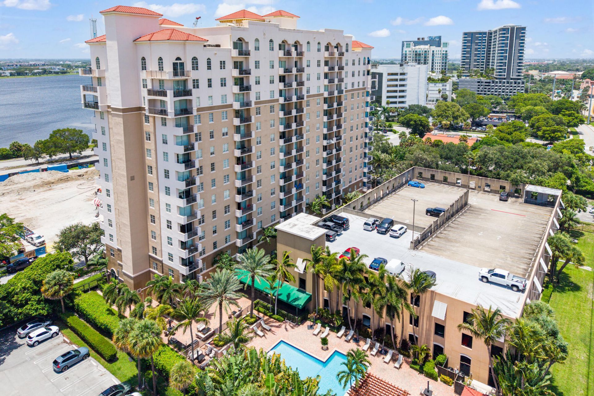 616 Clearwater Park Road, Unit 713, West Palm Beach, FL 33401 Photo