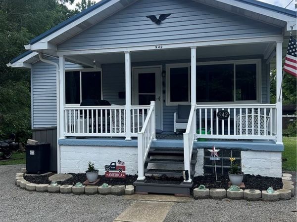 942 Gilbey Lane, New Kensington, PA 15068