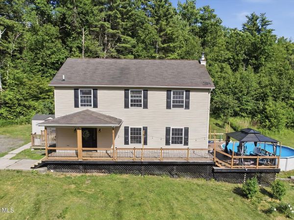 28 Covenant Circle, East Nassau, NY 12062