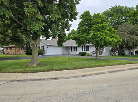 Main Photo