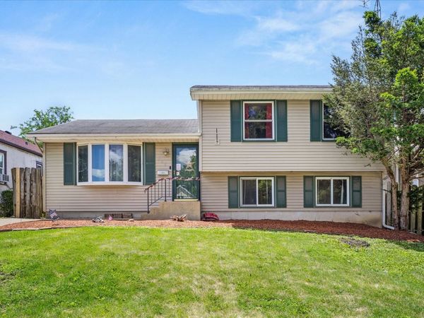 205 W Dakota Street , Spring Valley, IL 61362