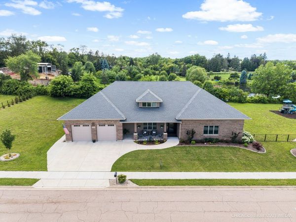 1210 Stonegate Drive , Marengo, IL 60152