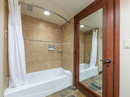 400 Resort Road, Olympic Valley, CA 96146 Photo